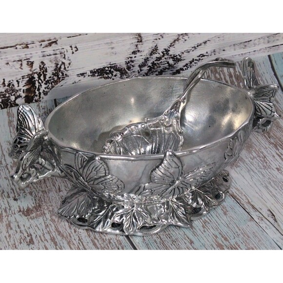 Arthur Court Gravy Boat with Ladle / Butterfly Motif  1999 - 10 in by 5 in - Picture 3 of 17